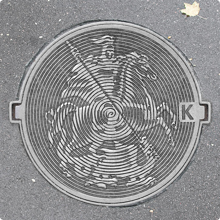 moscow-manhole-spiral